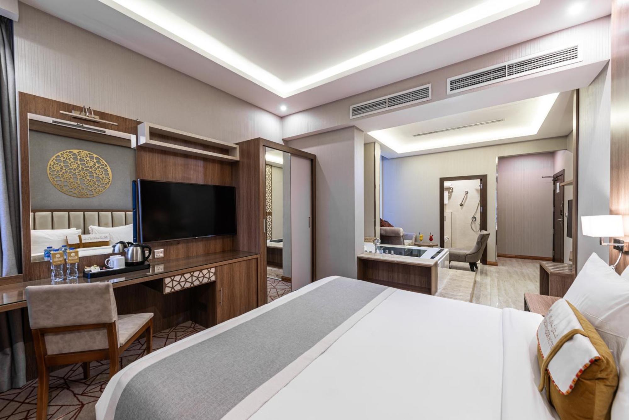 Crowne Rose Alsahafa Hotel Riyadh Exterior photo