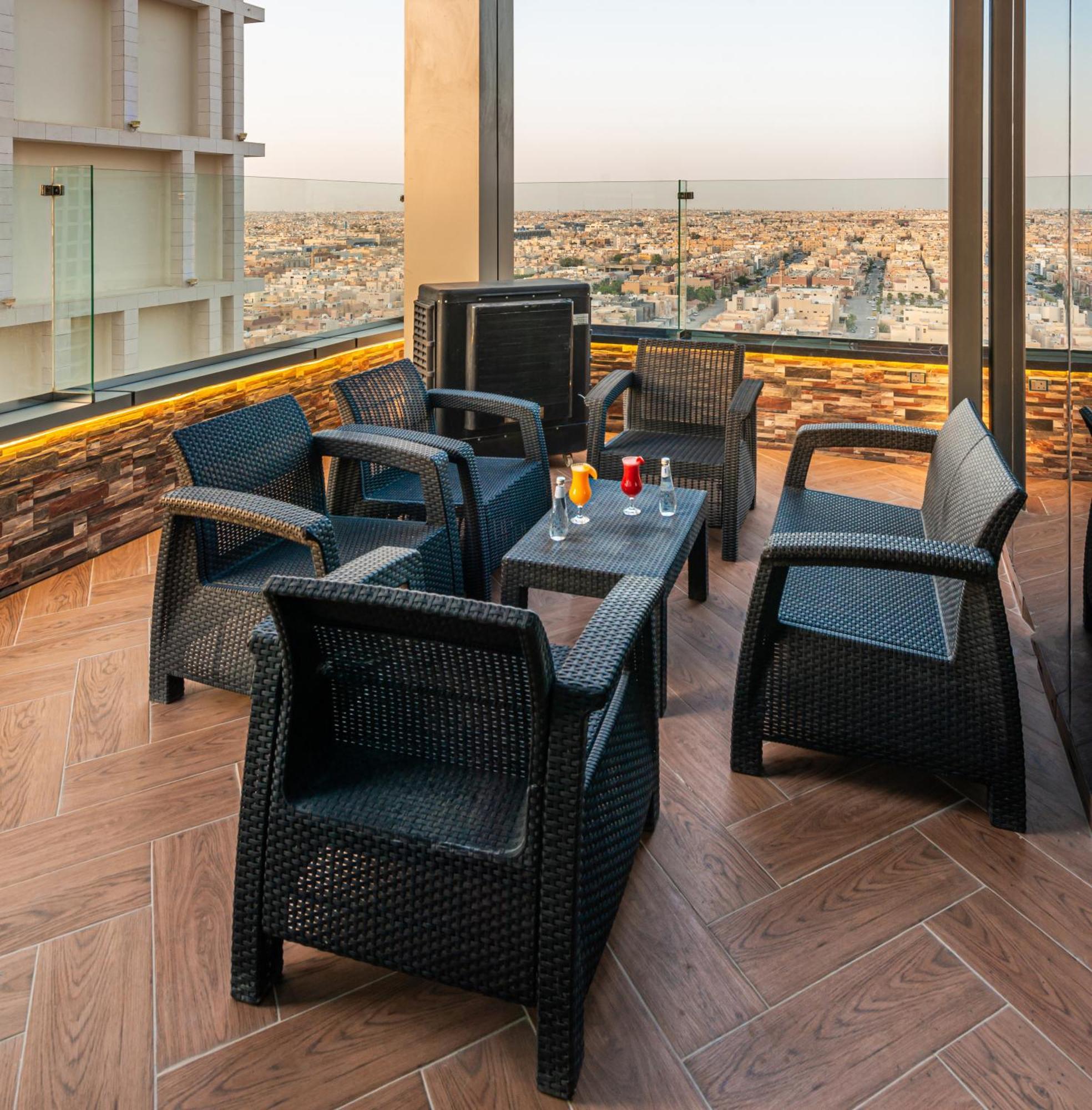 Crowne Rose Alsahafa Hotel Riyadh Exterior photo